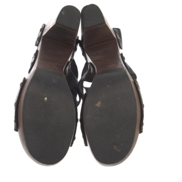 STUART WEITZMAN Leather Studded Accents T-Strap Sandals Size 11 - Picture 5 of 5